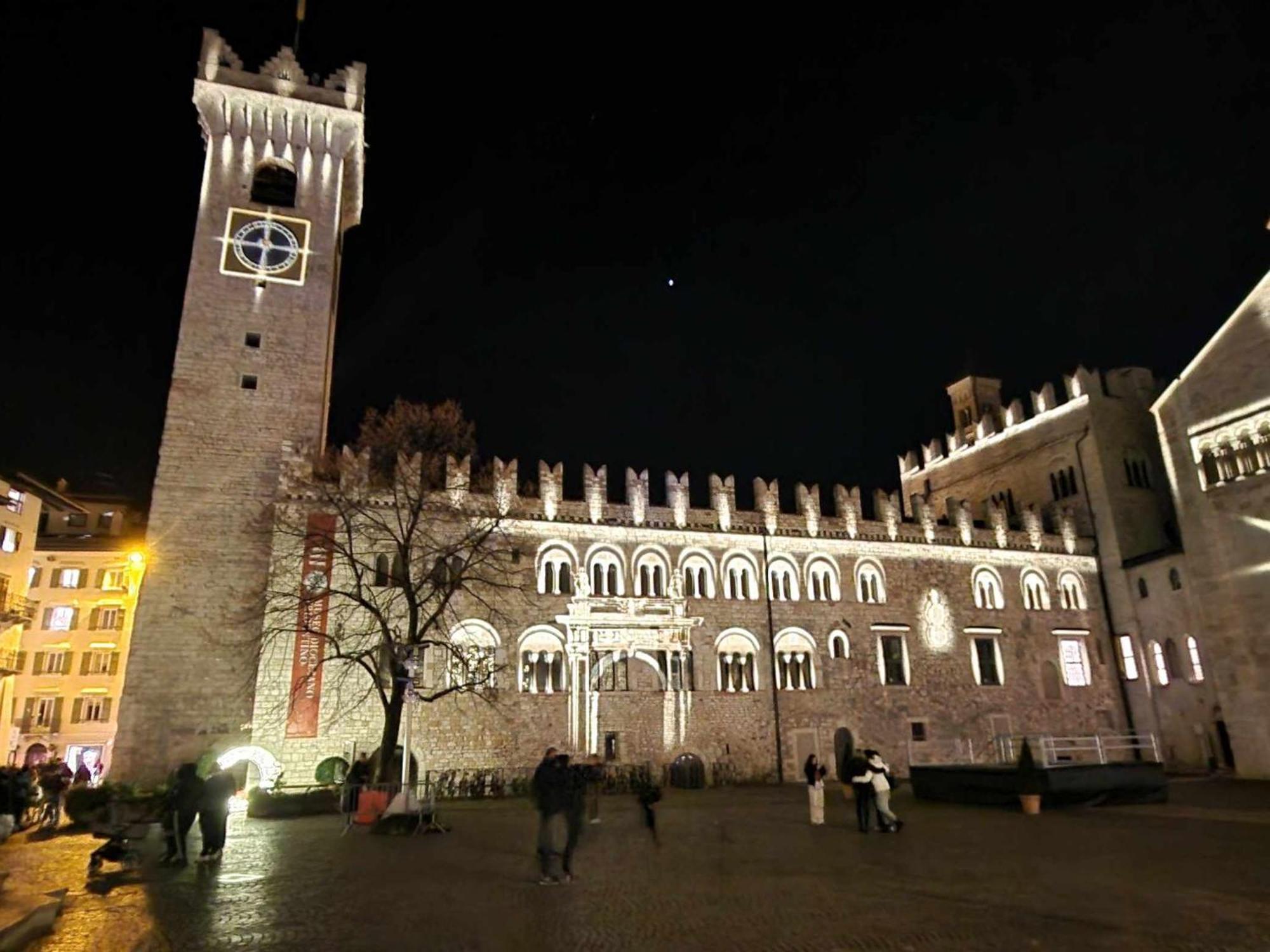 La Casa Di Vale Muse Apartment Trento Luaran gambar